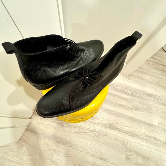 Men’s black  leather ankle bootie lined - Picture 5 of 6